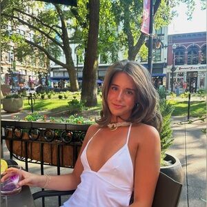 Meet your Posher, Grace